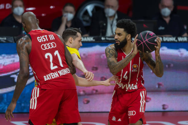 防守轮转滞 防守轮转滞